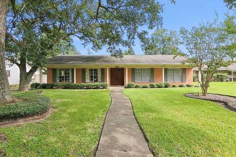 Honeysuckle, BEAUMONT, TX 77706