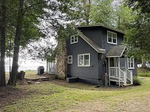 Lake Forest Park, STURGEON BAY, WI 54235