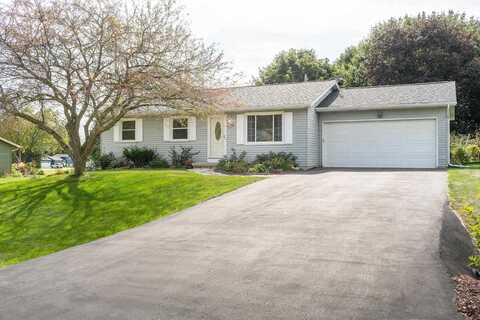 Lissa, STOUGHTON, WI 53589