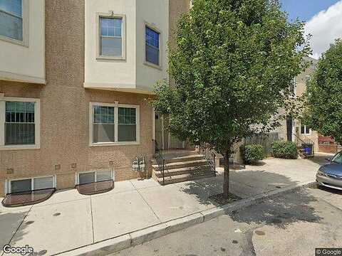 12Th, PHILADELPHIA, PA 19133