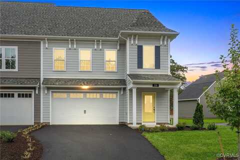 Amburn, ASHLAND, VA 23005