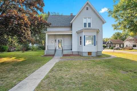 Hattie, MARINETTE, WI 54143