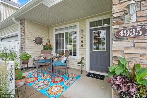 Bisset, INVER GROVE HEIGHTS, MN 55076