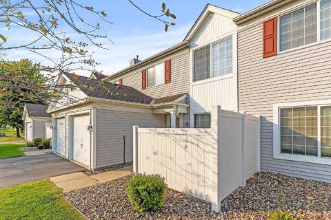 Evergreen, SAINT PAUL, MN 55124
