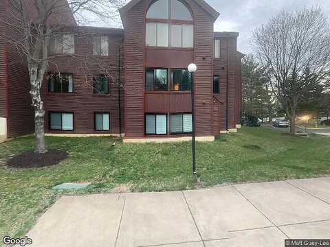 Lee Oaks Pl, Falls Church, VA 22046