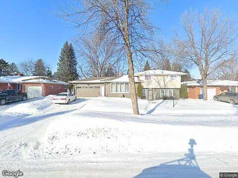 10Th, MOORHEAD, MN 56560