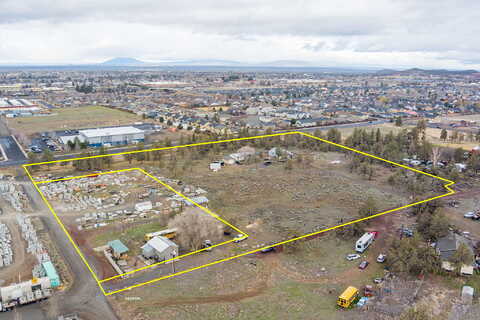 11Th, REDMOND, OR 97756