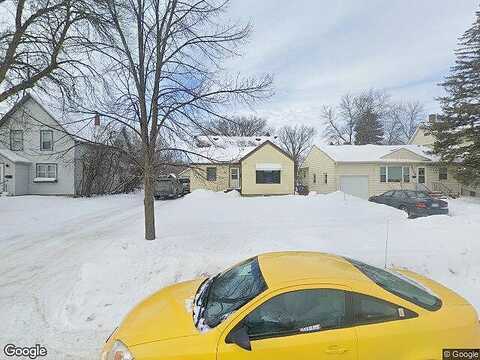 6Th, MOORHEAD, MN 56560