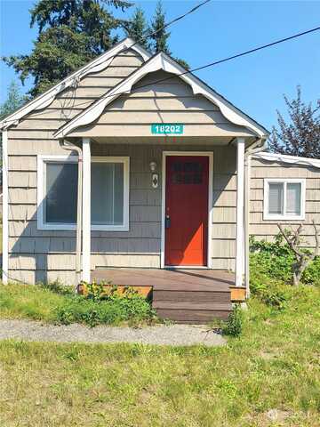 25Th, LAKE FOREST PARK, WA 98155