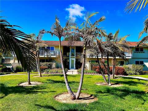 Ronda Mendoza #O, Laguna Woods, CA 92637