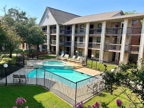 N Texas Boulevard #210, Denton, TX 76201