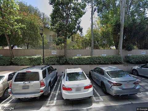 Avenida Majorca #A, Laguna Woods, CA 92637