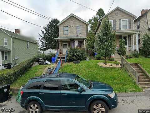 Colonial Ave, Monaca, PA 15061