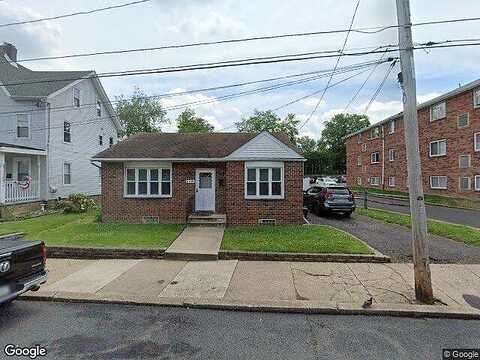 Pine Rd, Philadelphia, PA 19111
