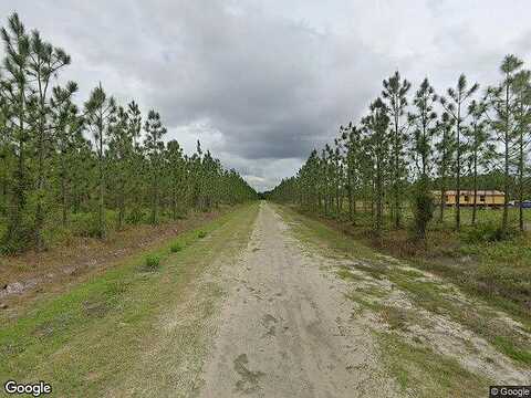Grande Ave, Folkston, GA 31537