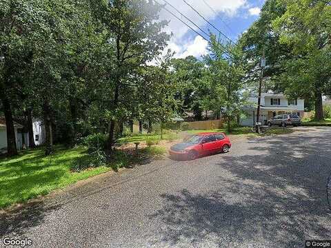 Marks Pl, Milton, FL 32570