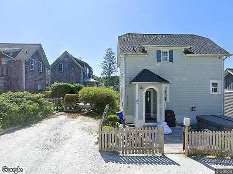 Madison Ln, Pacific Beach, WA 98571