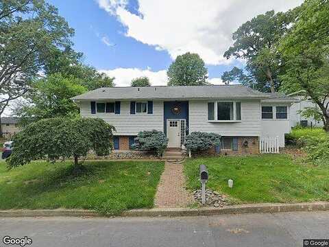 Broder St Sw, Allentown, PA 18103