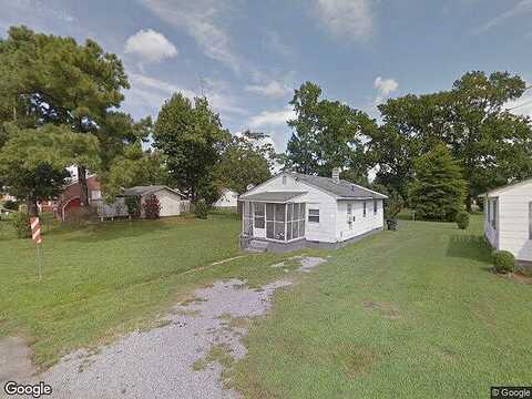 Mulberry St, Suffolk, VA 23434