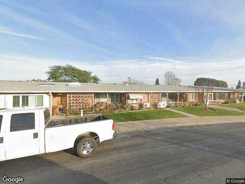 El Dorado Dr # M3-24F, Seal Beach, CA 90740