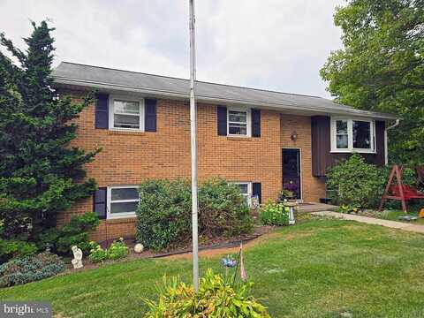 W Pajabon Drive, Palmyra, PA 17078