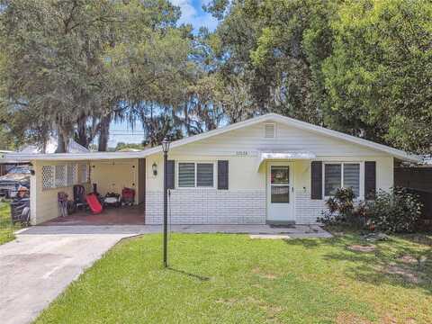W Hardwood Avenue, Zephyrhills, FL 33541
