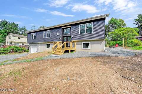 Windemere Lane, Lake Ariel, PA 18436
