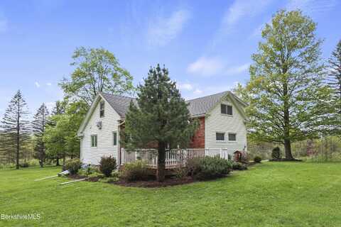 1400 Wells Rd, Cheshire, MA 01225