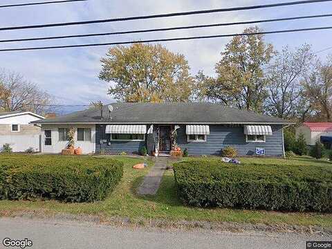 Overhead Bridge Rd, Youngwood, PA 15697