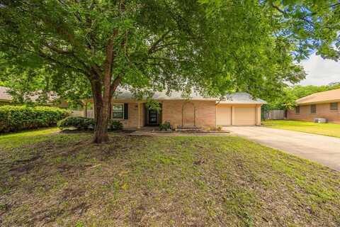 7428 Overhill Road, Fort Worth, TX 76116