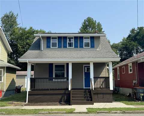 20Th Street, Beaver Falls, PA 15010