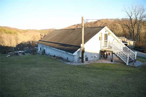 Pleasant Valley Rd, Murrysville, PA 15668