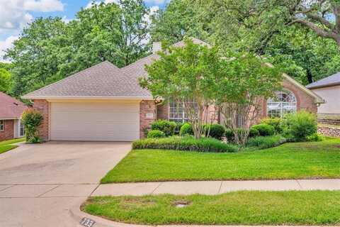 733 Mountain Terrace, Hurst, TX 76053