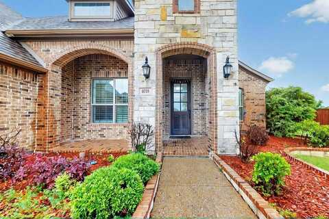 4018 Bear Creek Court, Celina, TX 75078