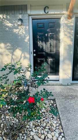 1409 Airline Drive, College Station, TX 77845