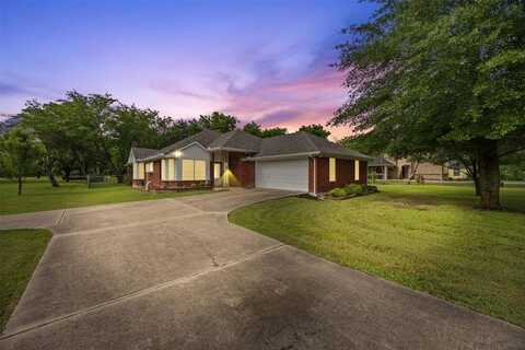 1308 W Madison Street, Ennis, TX 75119