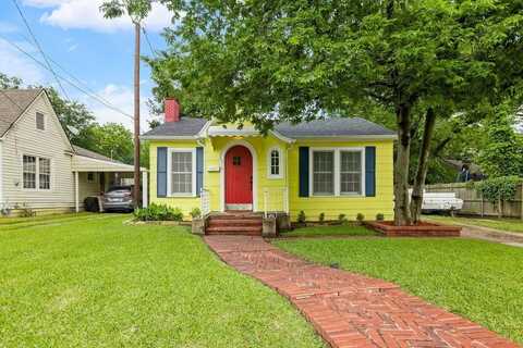 915 N Woods Street, Sherman, TX 75092