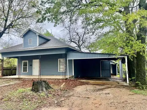 121 8th Street NE, Paris, TX 75460