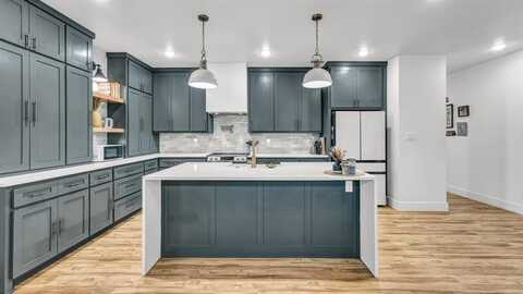 2410 San Gabriel Drive, Granbury, TX 76048