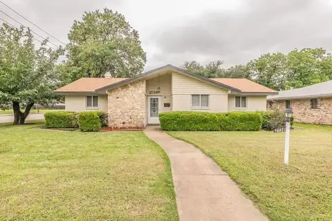 2138 Lemart Street, Grand Prairie, TX 75051