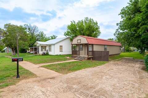 317 Vine Street, Baird, TX 79504