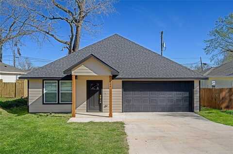 309 E Shepherd Street, Denison, TX 75021