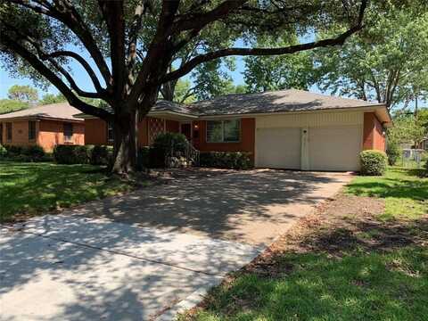 2439 Dorrington Drive, Dallas, TX 75228