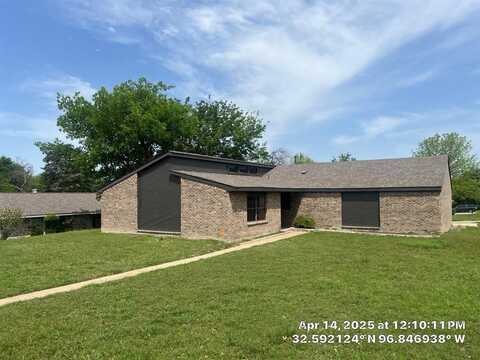 509 Quail Lane, DeSoto, TX 75115