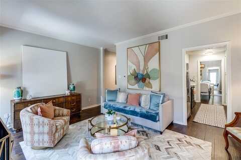 4229 Cole Avenue, Dallas, TX 75205