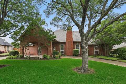 3509 Brookside Court, Bedford, TX 76021