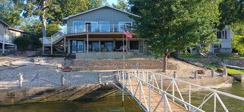 50 Shannon Circle, Sunrise Beach, MO 65079