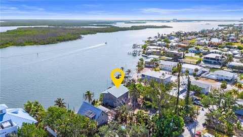 4851 Dolphin, FORT MYERS BEACH, FL 33931
