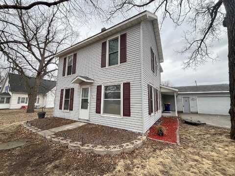 1St, MORRISTOWN, MN 55052