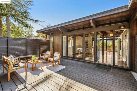 5855 Chelton Dr, Oakland, CA 94611